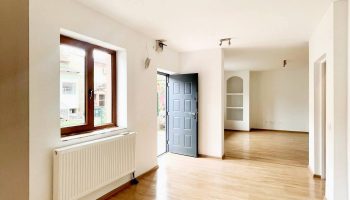 APARTAMENT LA CASĂ DE VÂNZARE – ZONĂ ULTRACENTRALĂ, STRADA PRIMĂRIEI, ORADEA.